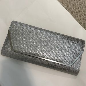Aldo Clutch